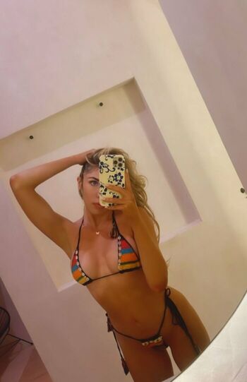 Emmy Corinne