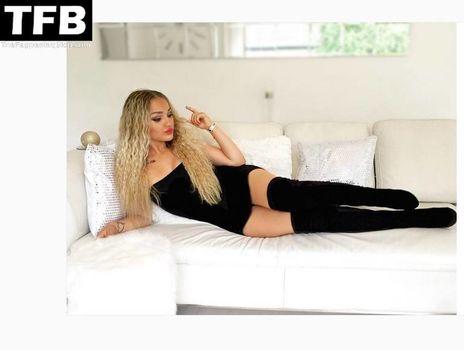 Emmy Russ