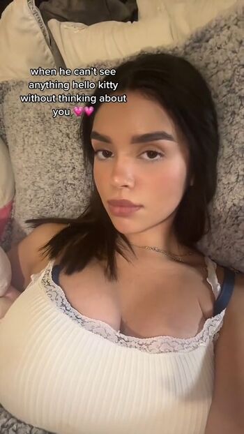 Erika M Diaz