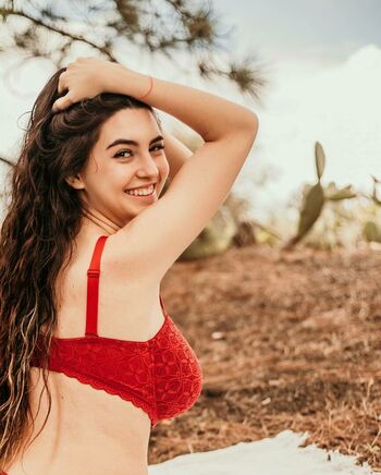 Eva Batista