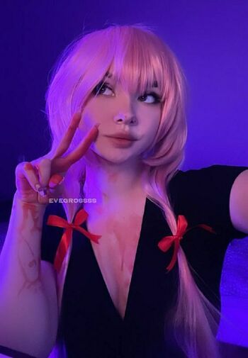 Eva Gros