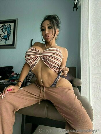 expanding_kaliyah