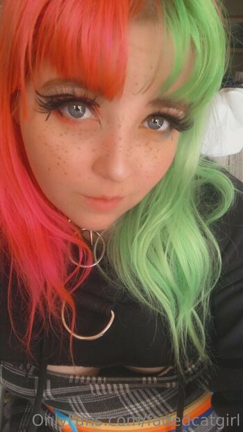 fadedcatgirl
