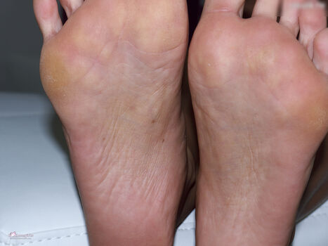 Footlovegirls