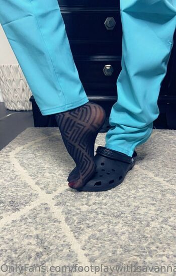 footplaywithsavanna