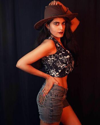 Foxy Queen