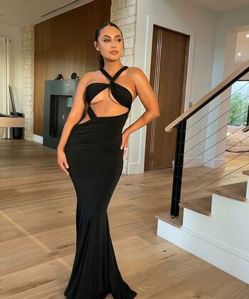 Francia Raisa