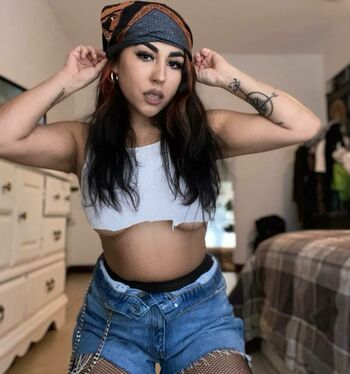 gabrielamal_