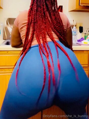 ghettowedgiegirl