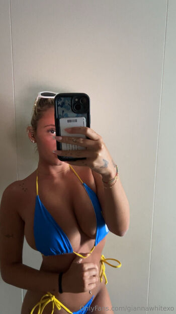 giannawhitexo