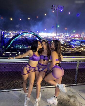 Gibson Sisters