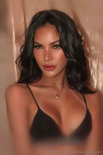 ginasexyladyboy