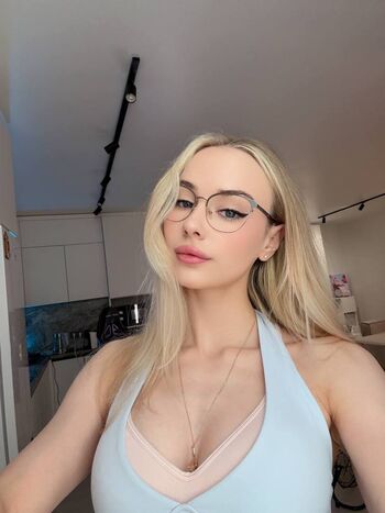 GloriaMatvien