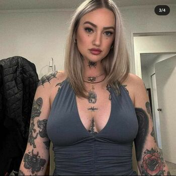 Goth Queen