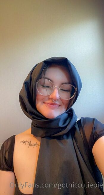gothiccutiepie