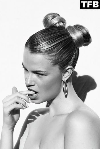Hailey Clauson