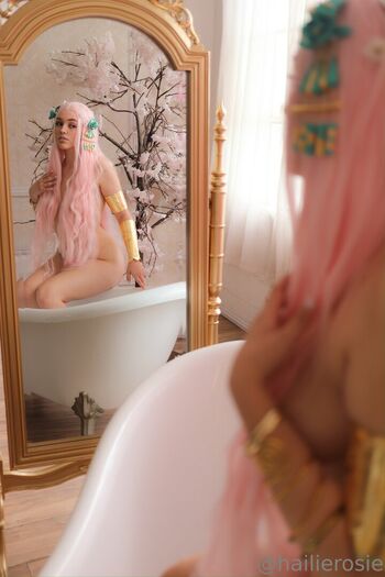 Hailie Rosie