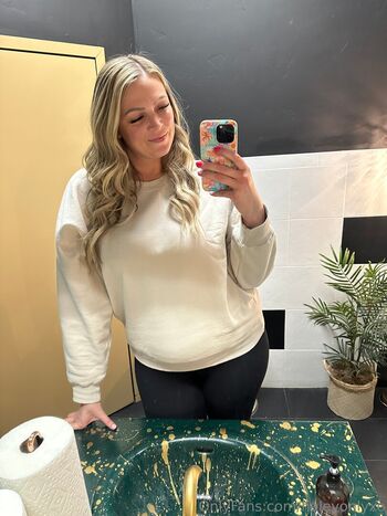 haleyonlyxo