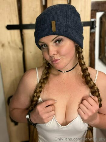 hannah_sky