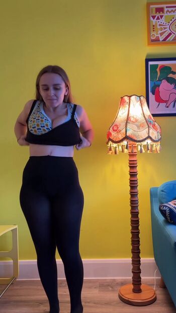 Hannah Witton