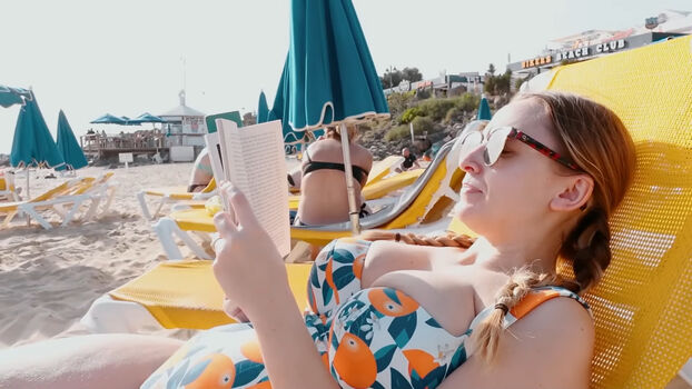 Hannah Witton