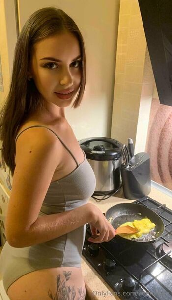hannarose_top