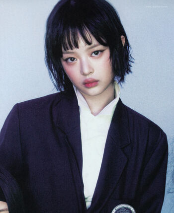 Hanni Pham
