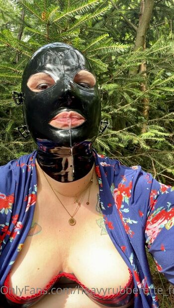 heavyrubberette_free