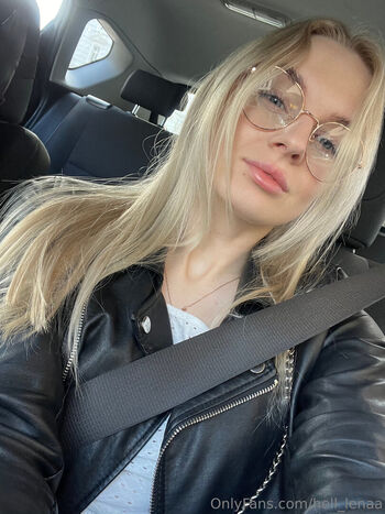 hell_lenaa