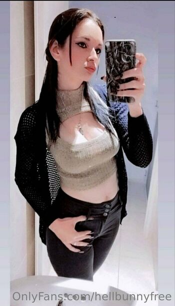 hellbunnyfree