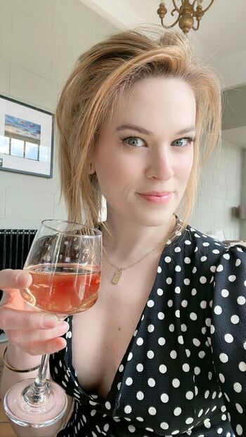 Hollie Bennett