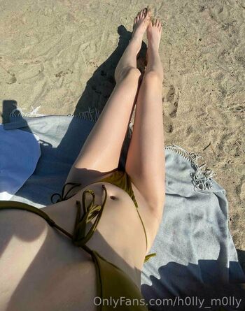 holly_m0lly
