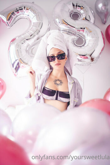 hotsweetlola