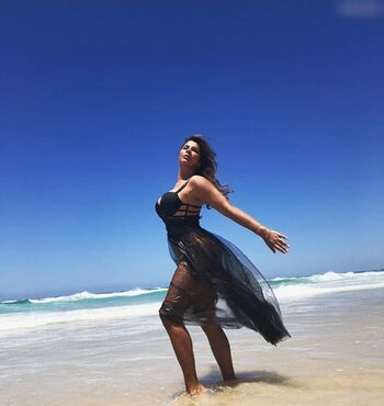 Indira Weis