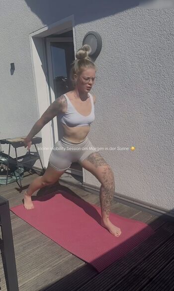 Inkedgirl98_