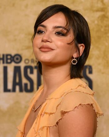 Isabela Merced
