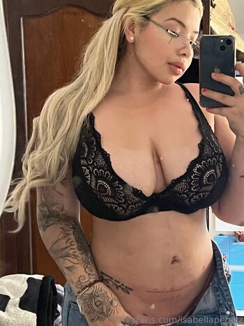 isabellaperezz