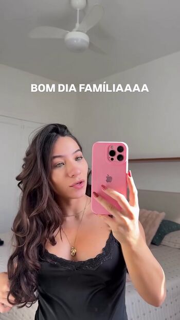 Isadora Abrahao