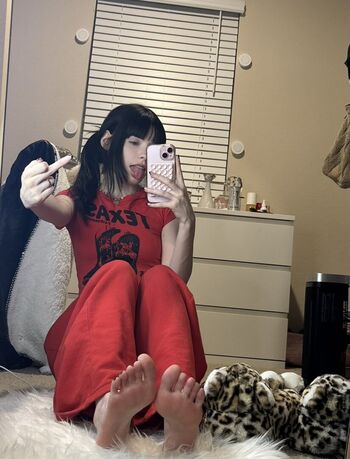 isizzly / sizzlymizzly