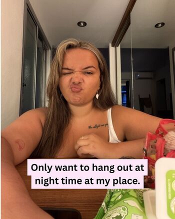 Issy Vine