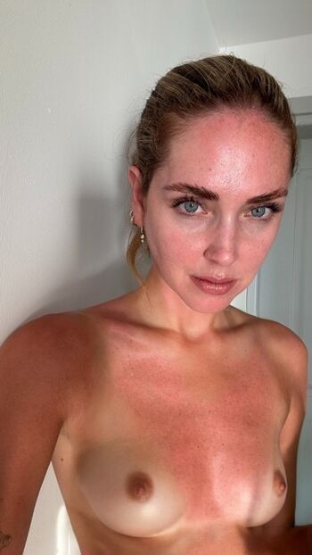 Italian Nude Vips