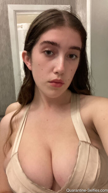 itsmollyyyrose_again