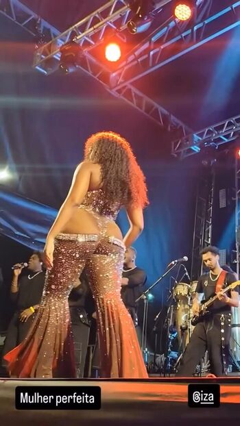 Iza Cantora