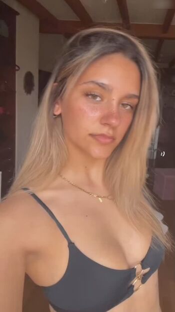 Jada Karabas