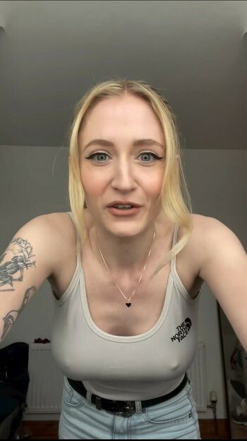 Janet Devlin