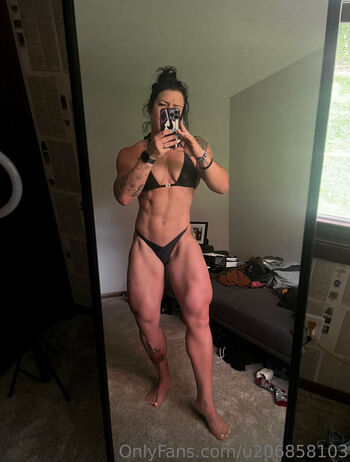 Jen_erhardt_ifbbpro