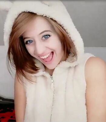 Joana Headbang