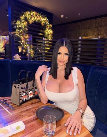 julia.ailen2