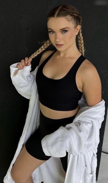 Julia Beautx