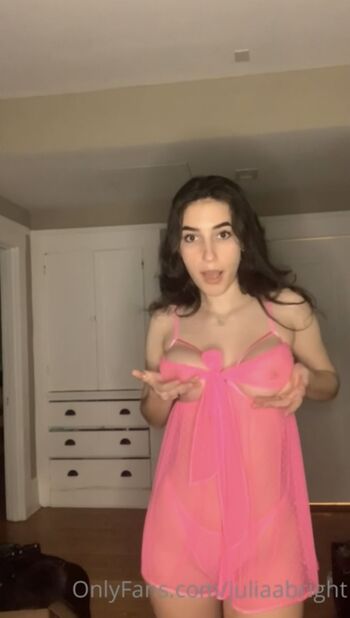 Julia Bright